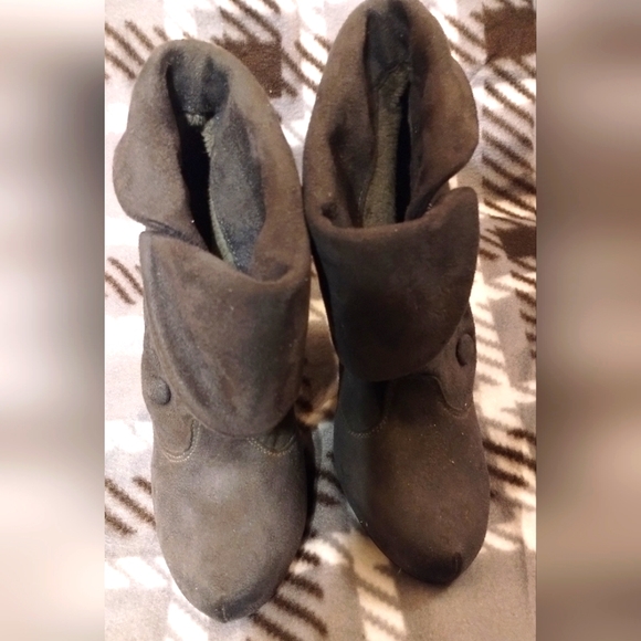 Women's boots - Picture 1 of 4